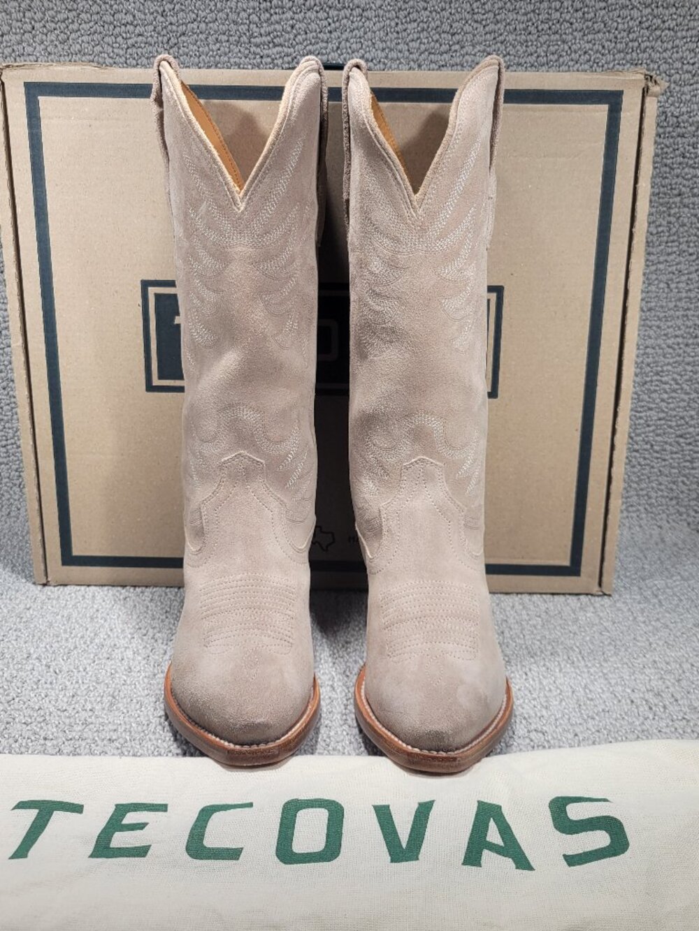 Tecovas The Annie Women's US Size 6.5B Fawn Suede Pull on Cowgirl Boots - Picture 4 of 10